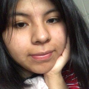 Meet your Posher, Carolina